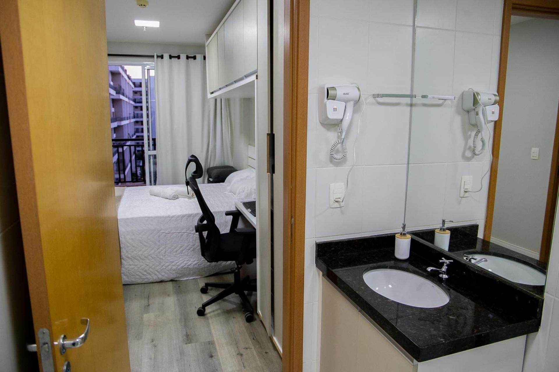 One-Bedroom Apartment with Balcony and Sea View