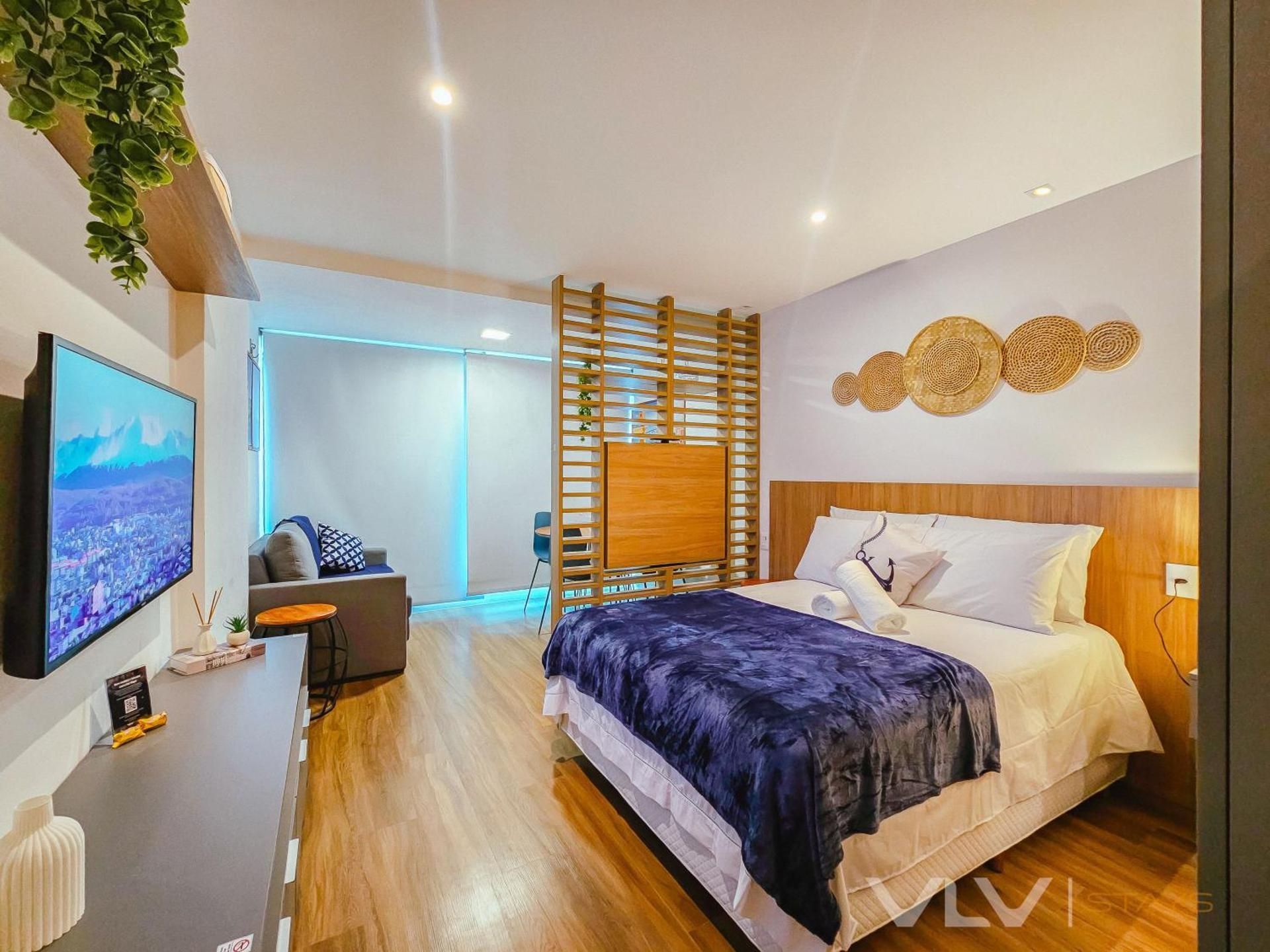 Studio Apartment