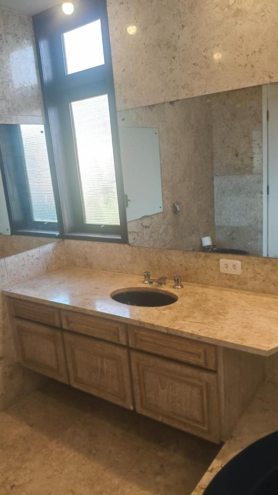Queen Room with Shared Bathroom