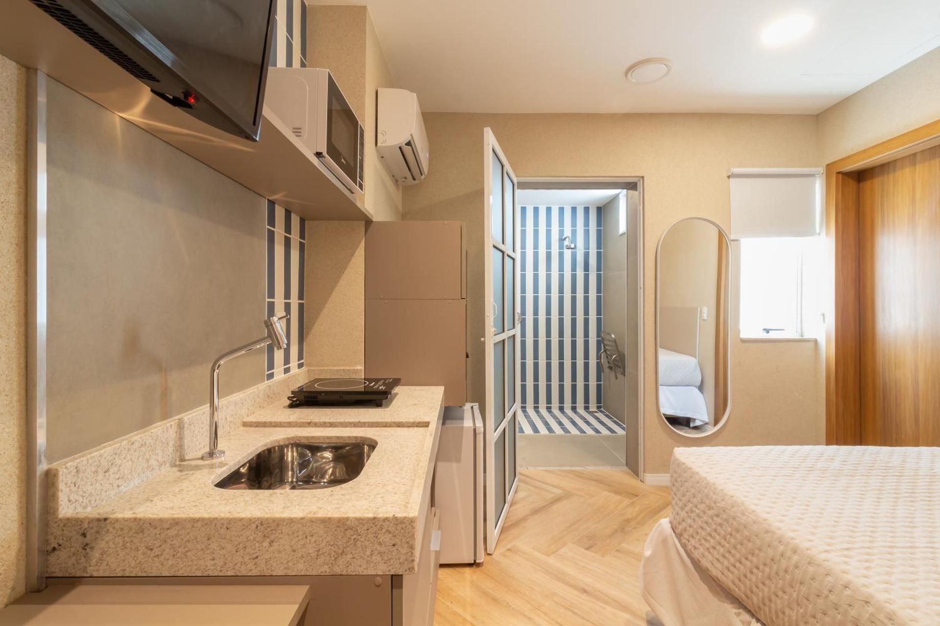 Studio Apartment
