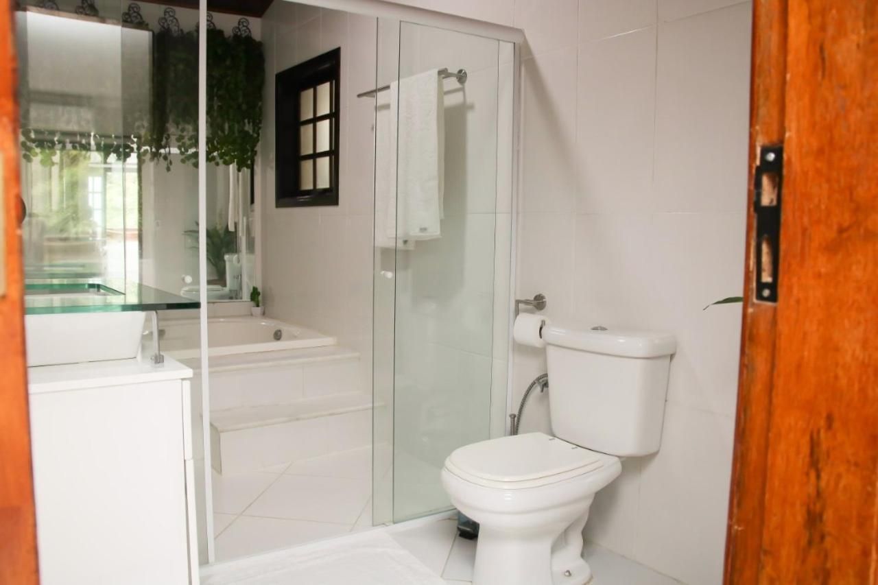 King Suite with Spa Bath