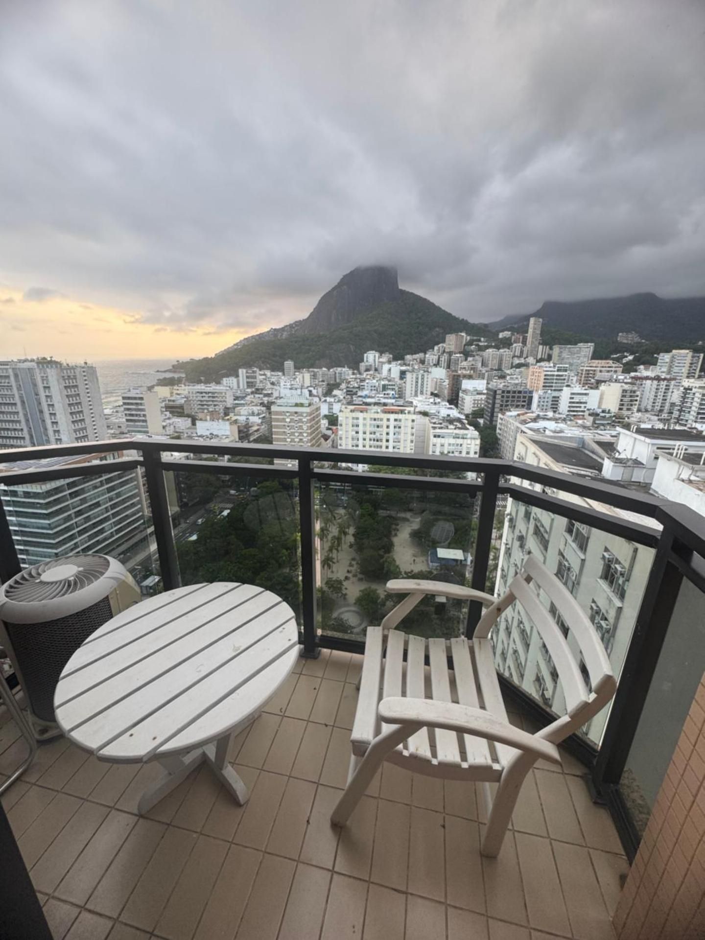 One-Bedroom Premium Apartment with Ocean View