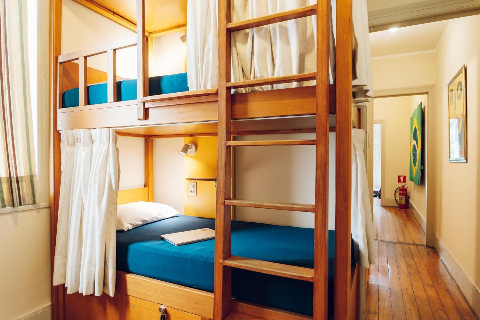 Bed in 6-Bed Mixed Dormitory Room