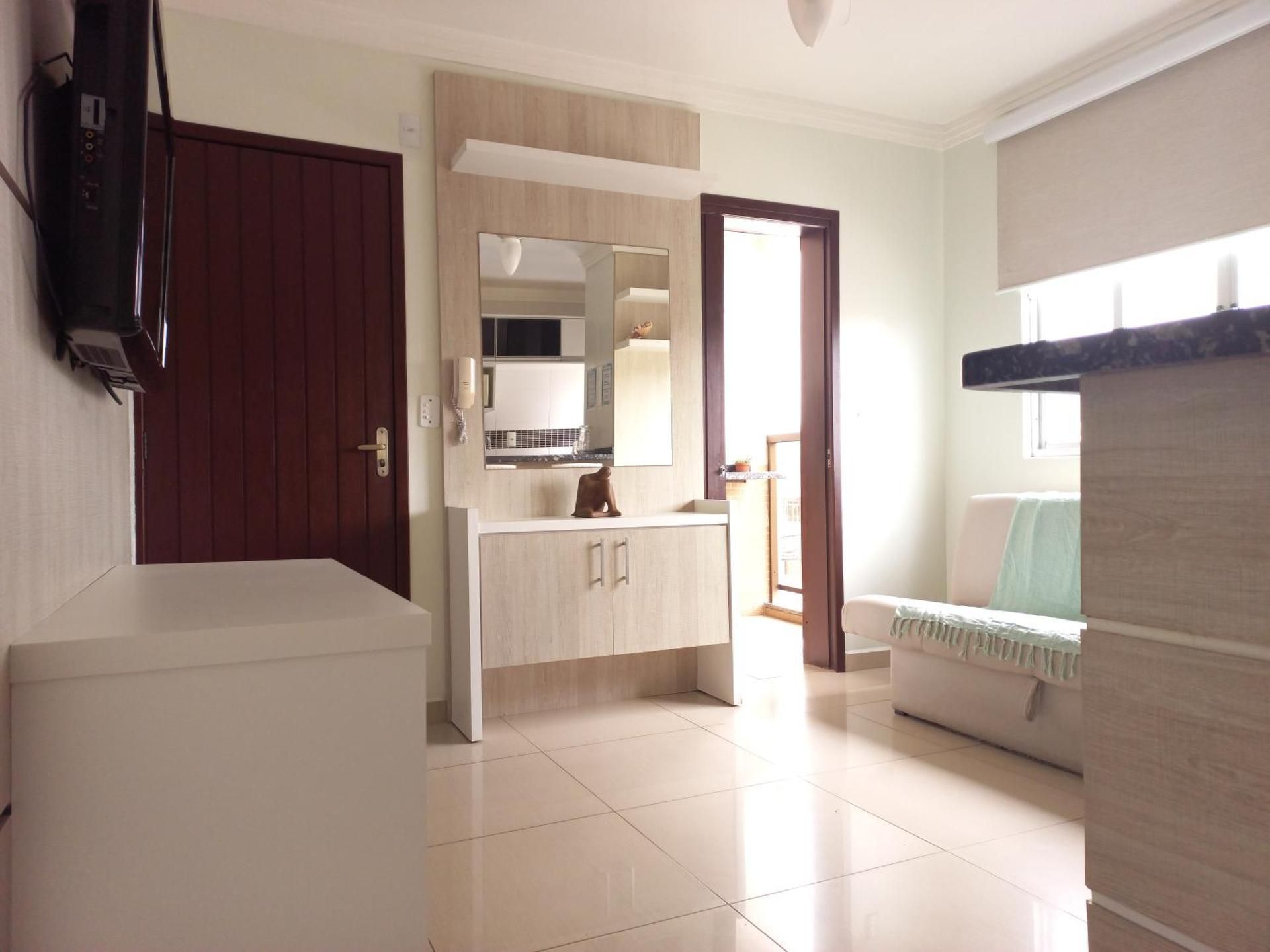 Apartment with Shower
