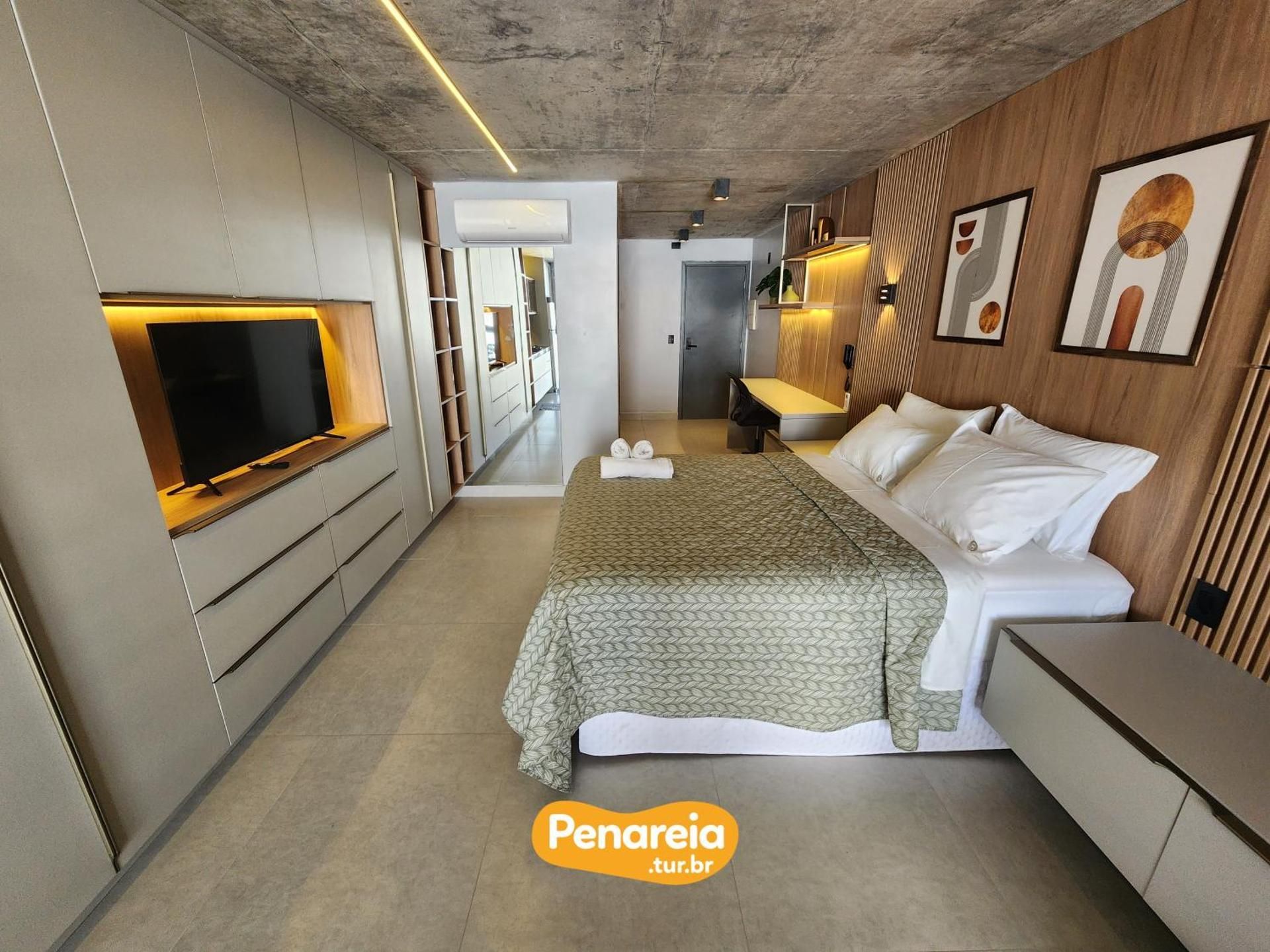 Superior Apartment with City View