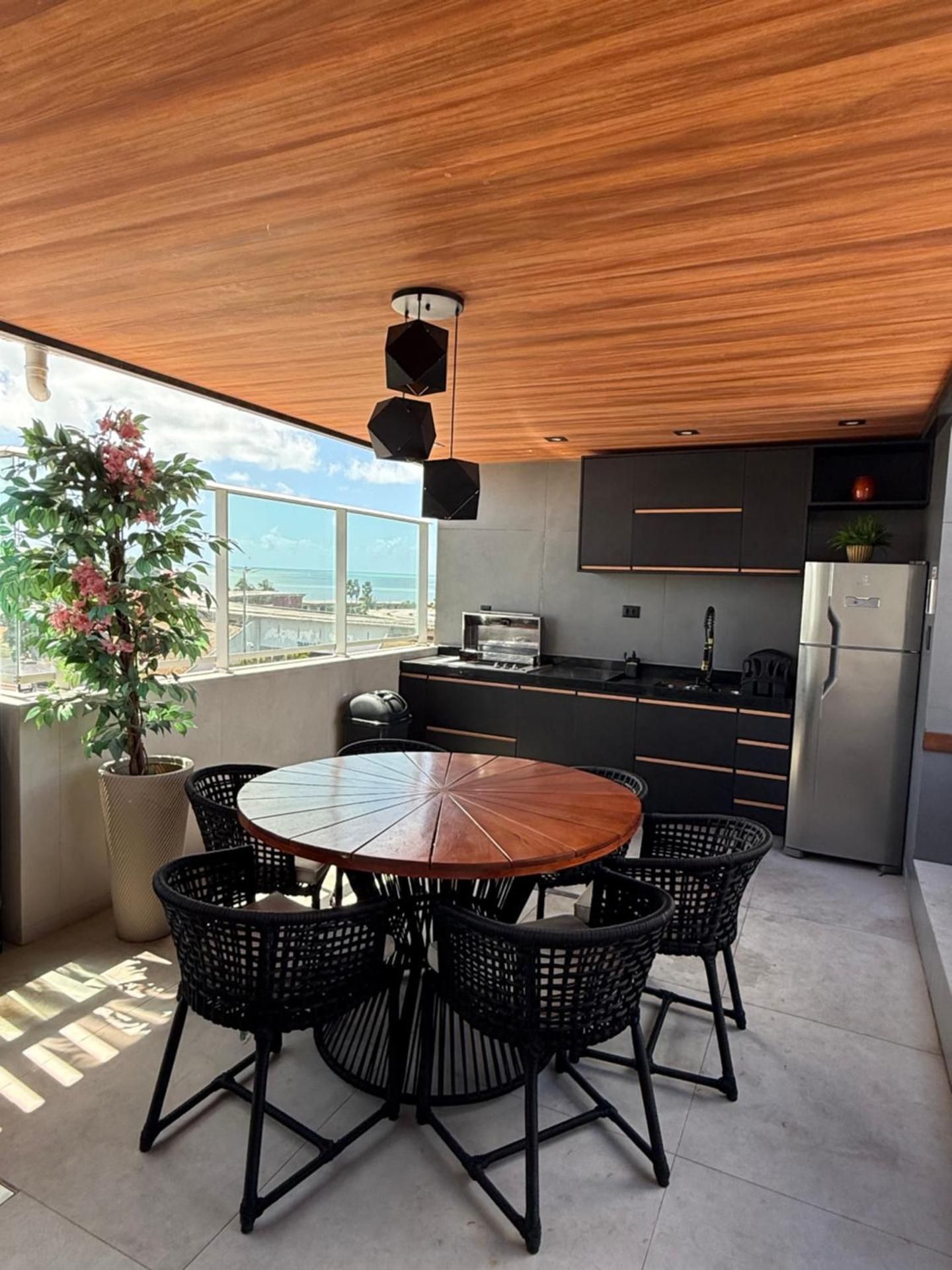 One-Bedroom Family Apartment