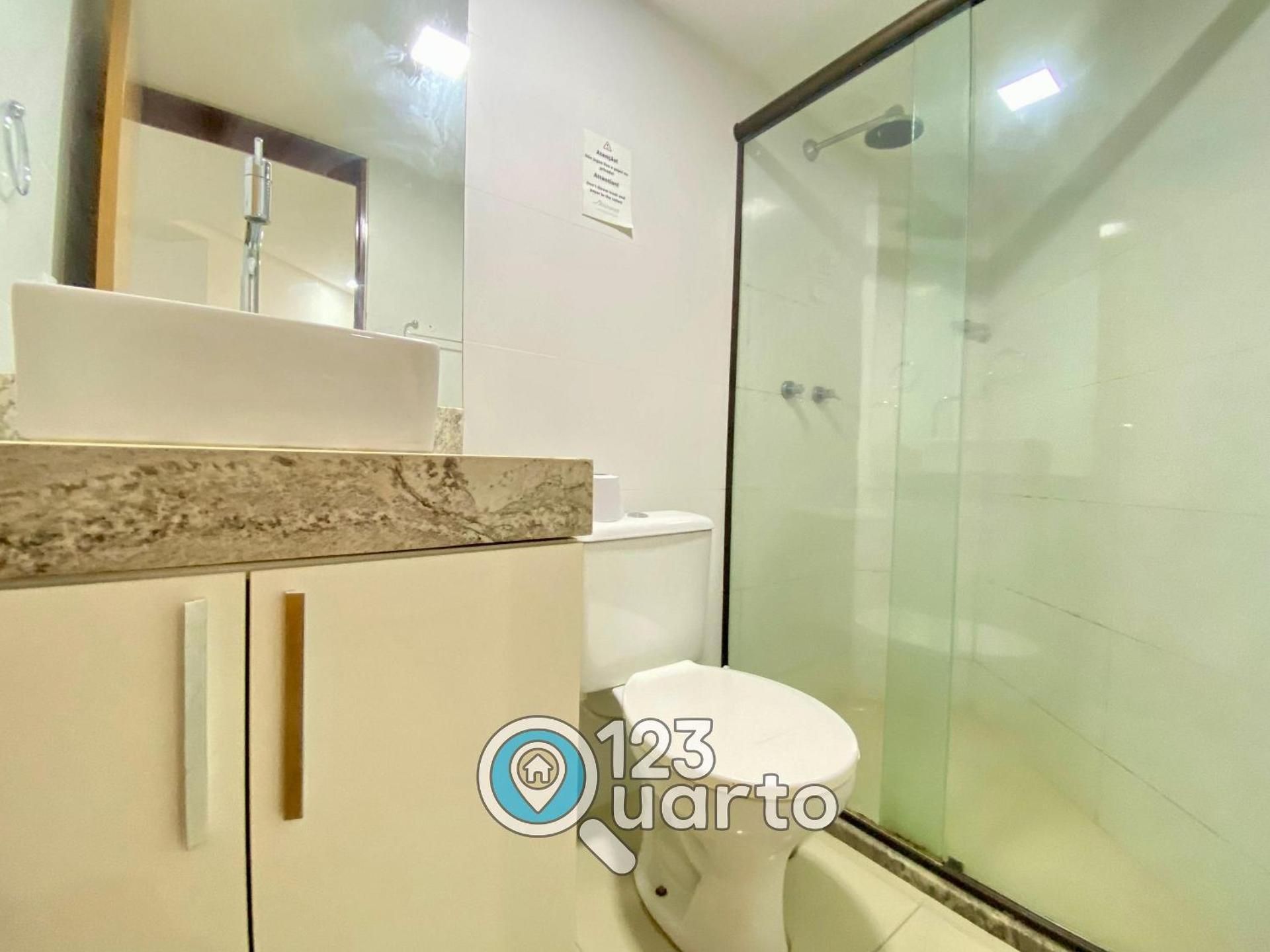 One-Bedroom Apartment with Pool View