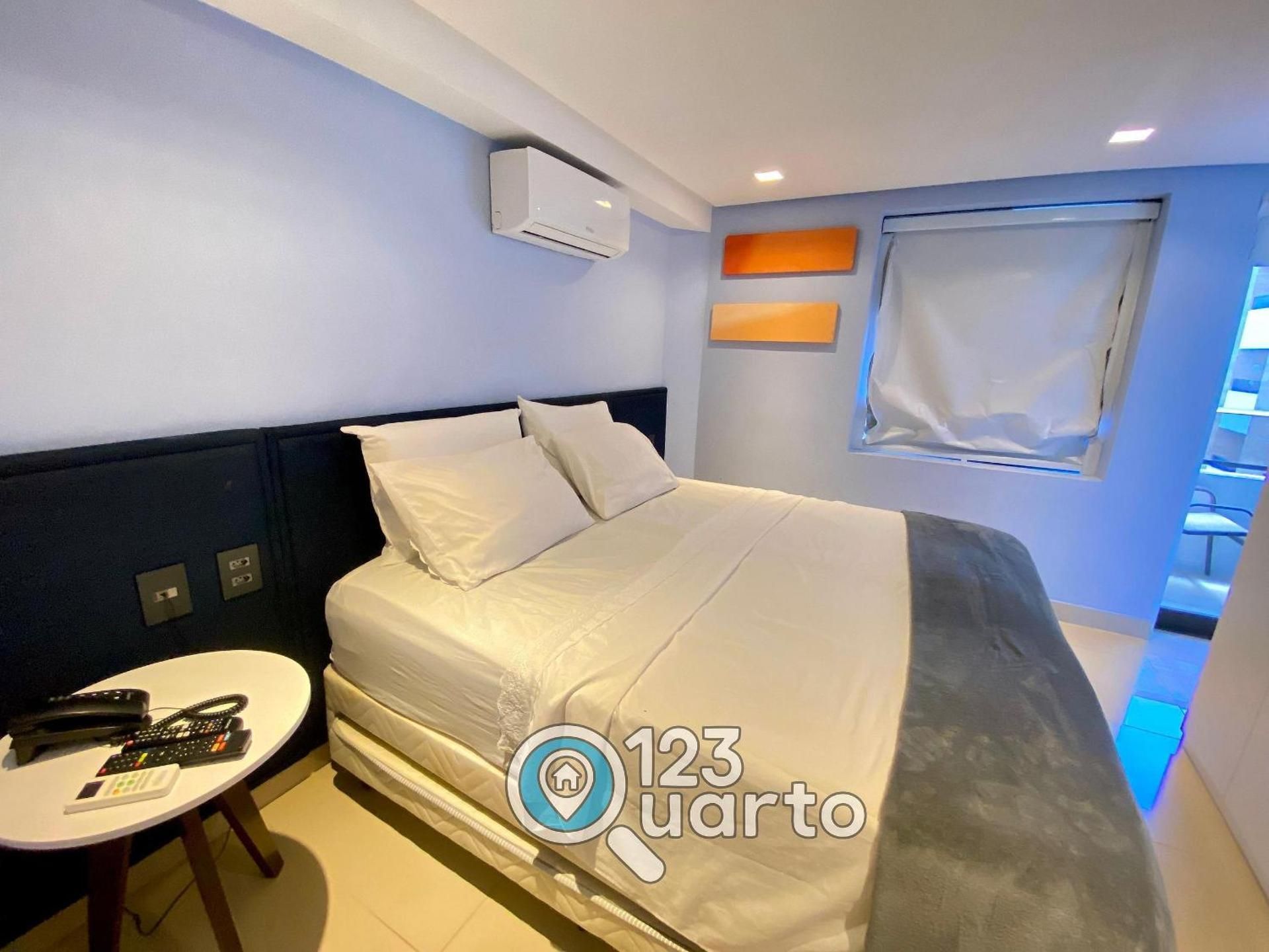 Superior One-Bedroom Apartment with Balcony