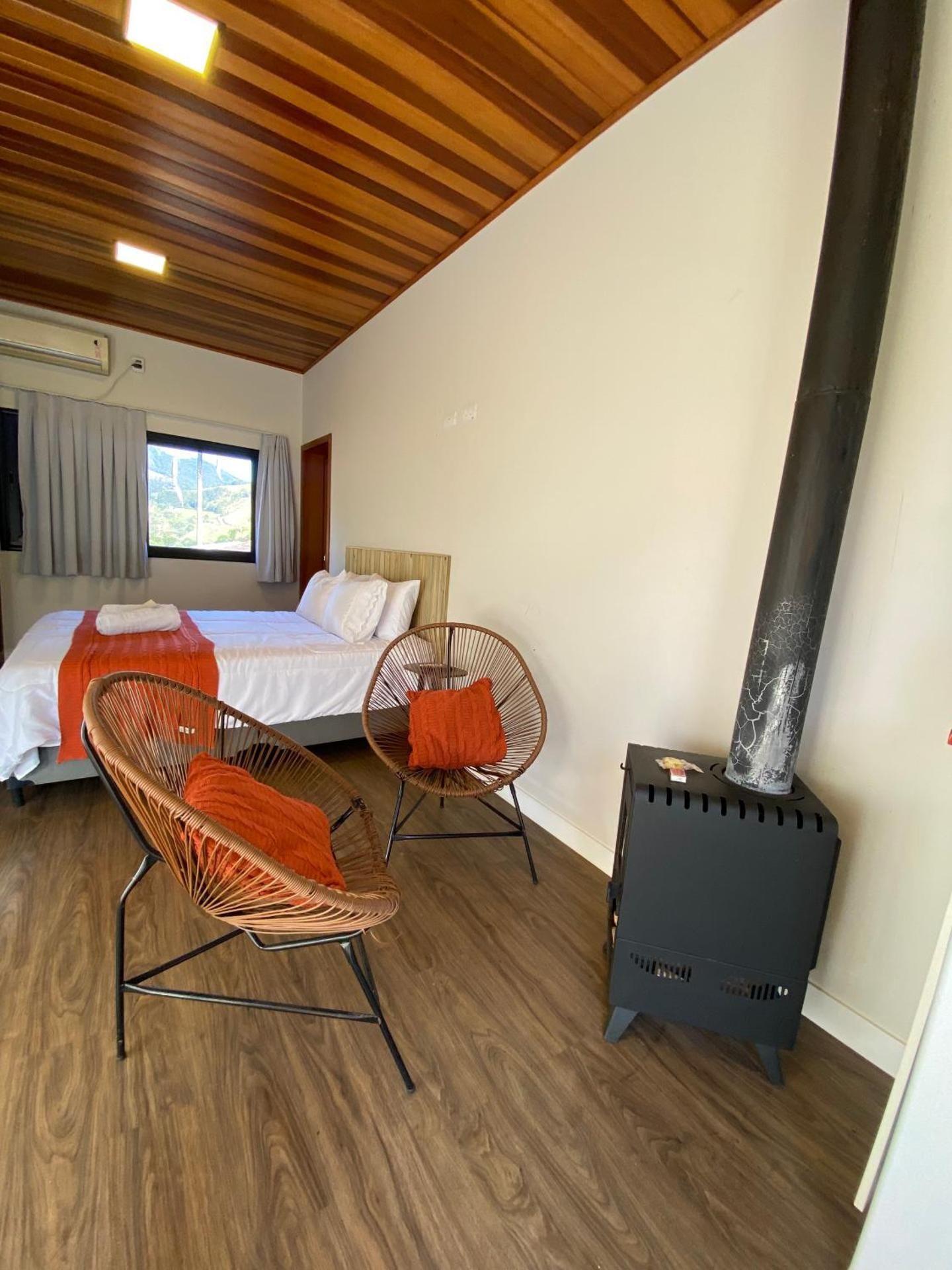 Queen Suite