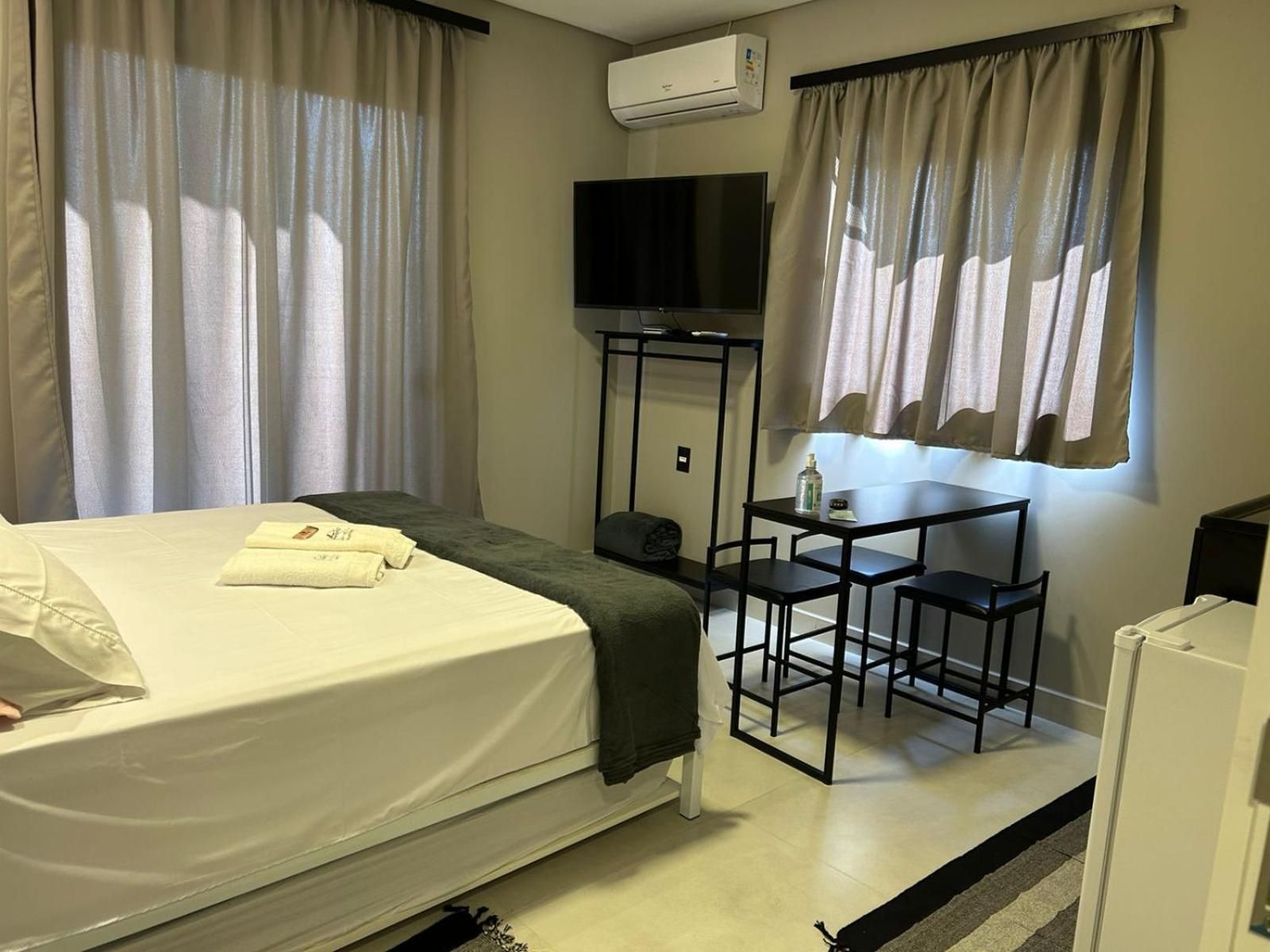 Superior One-Bedroom Apartment with Balcony