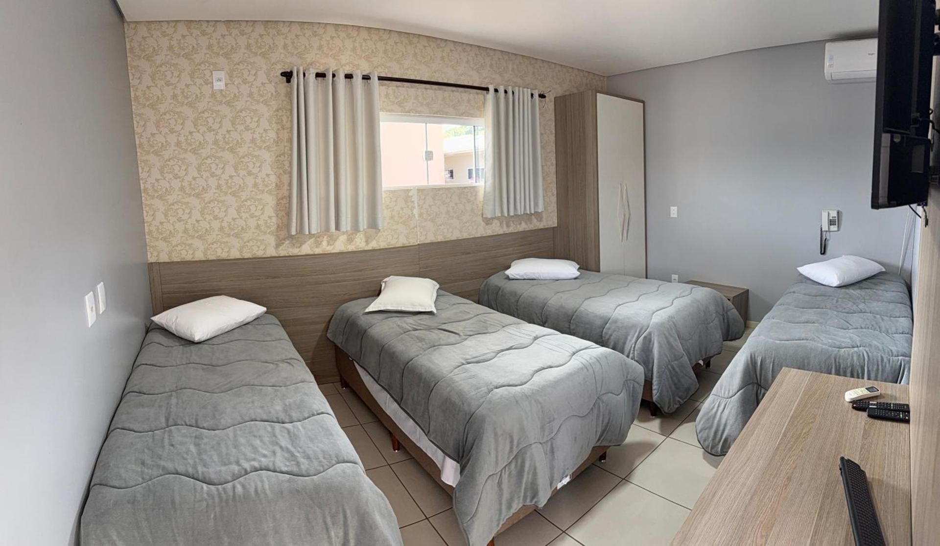 Economy Quadruple Room