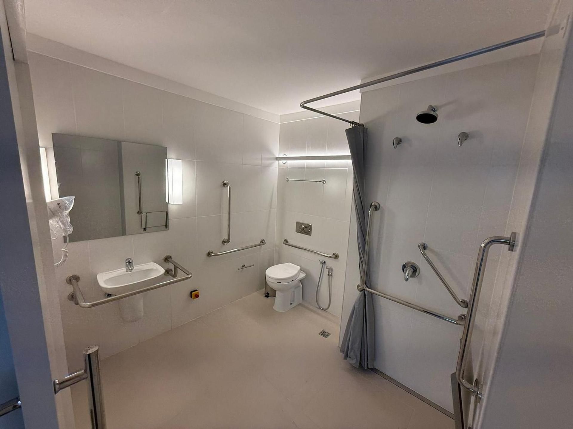 One-Bedroom Apartment with Sea View and Terrace