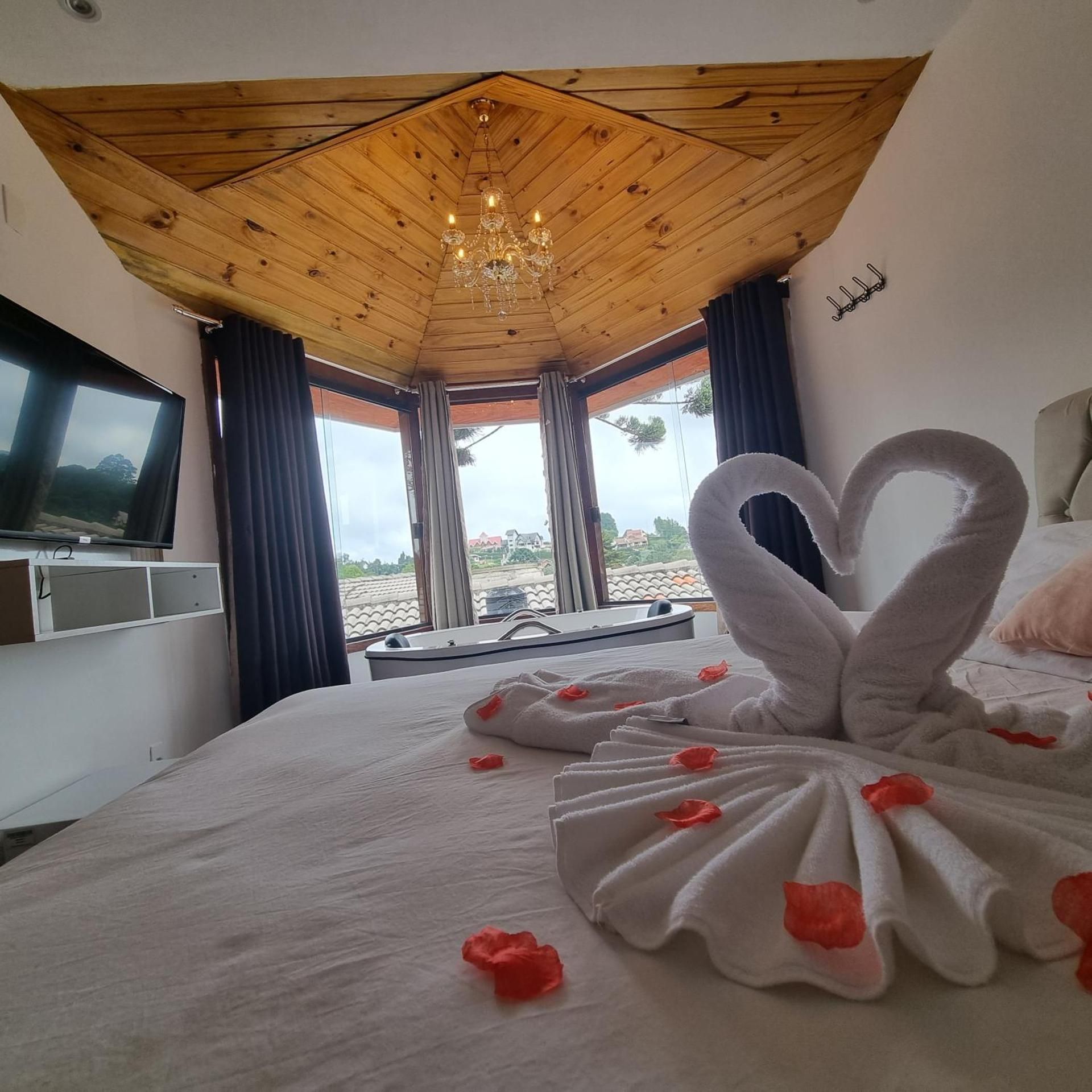 King Room with Spa Bath