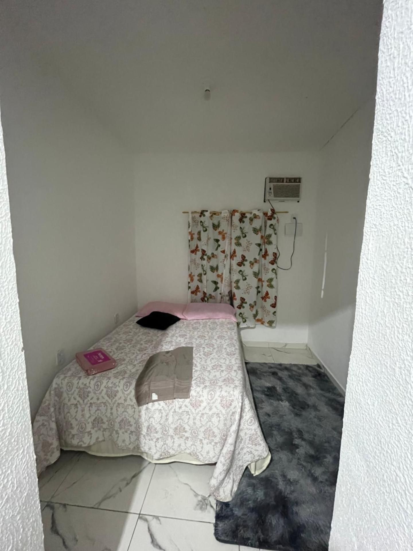 Deluxe Room (1 adult + 1 child)