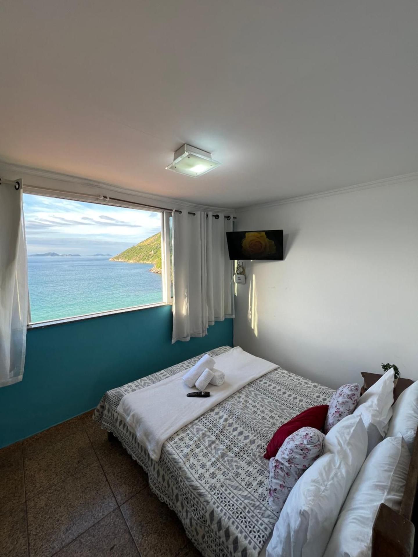 Deluxe Suite with Sea View