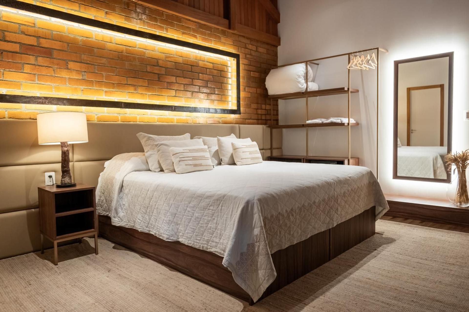 King Suite with Spa Bath