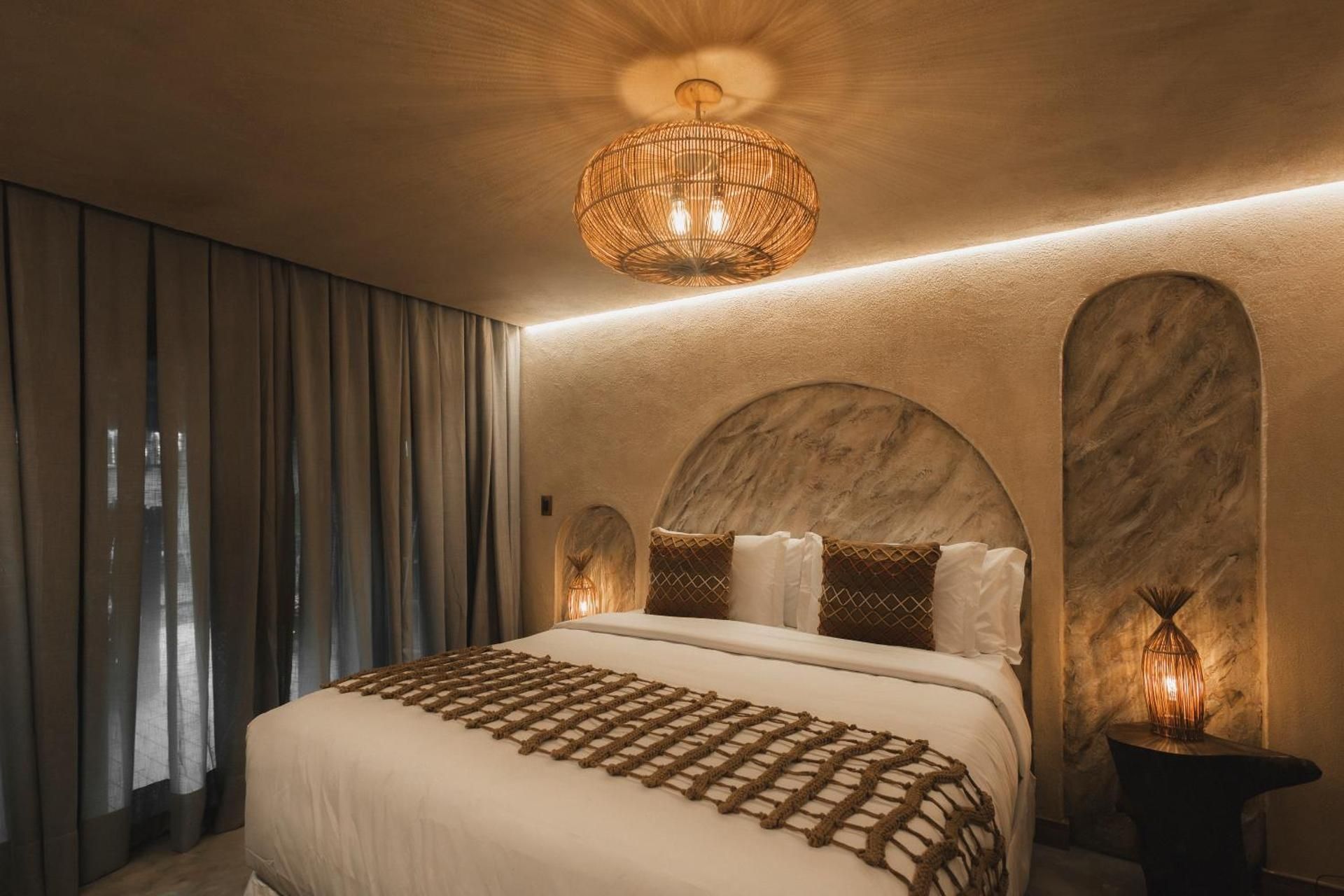 Deluxe Double Room with Bath