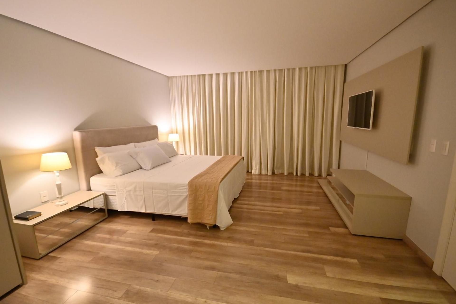 Room House