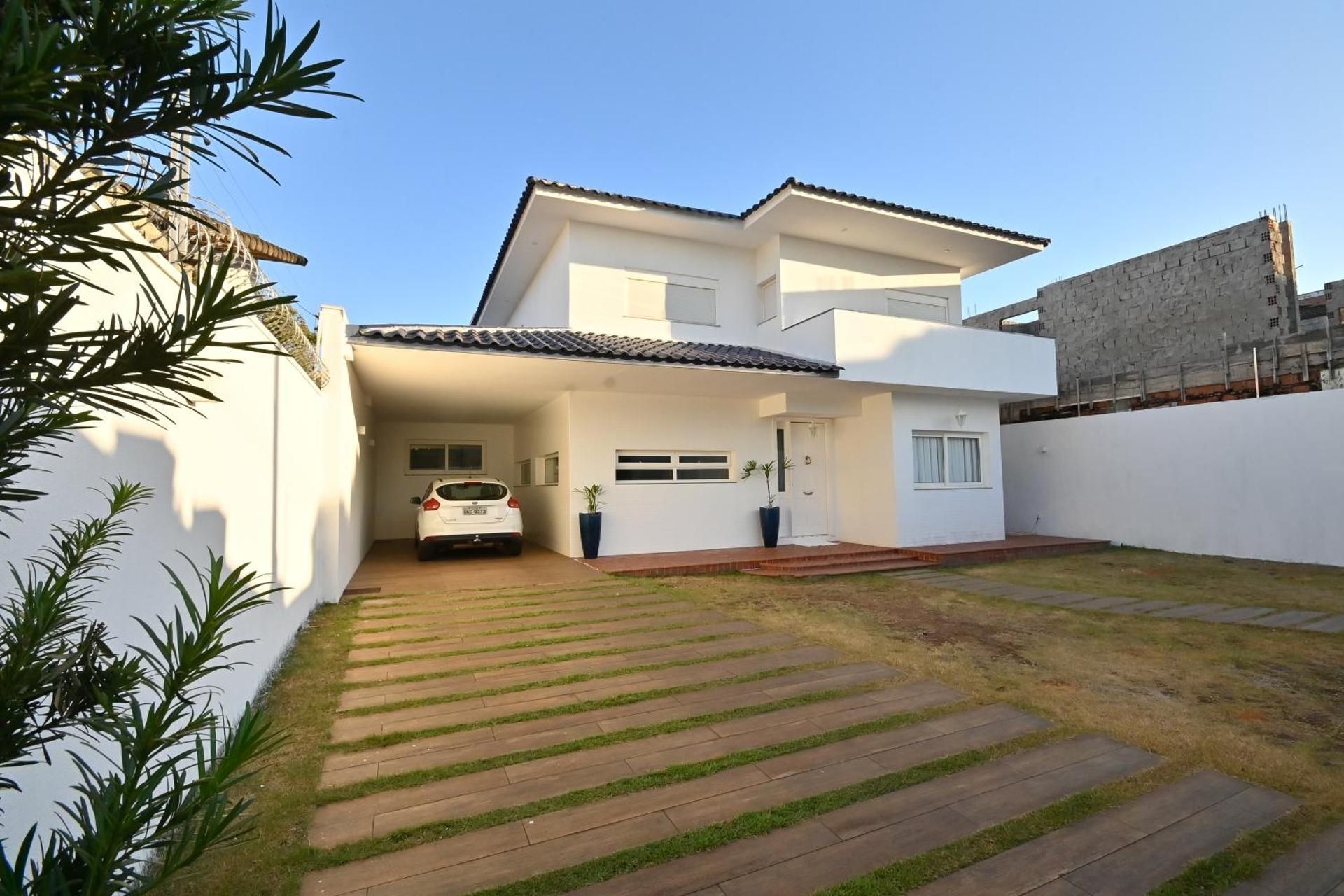 Room House
