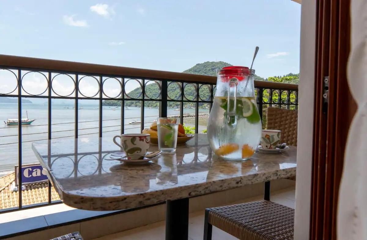 Two-Bedroom Apartment with Balcony and Sea View