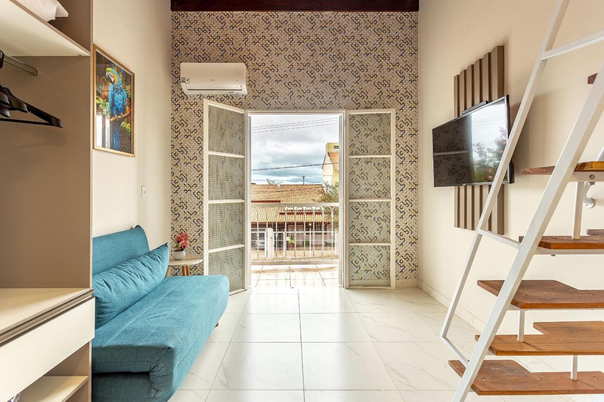 Villa with Garden View