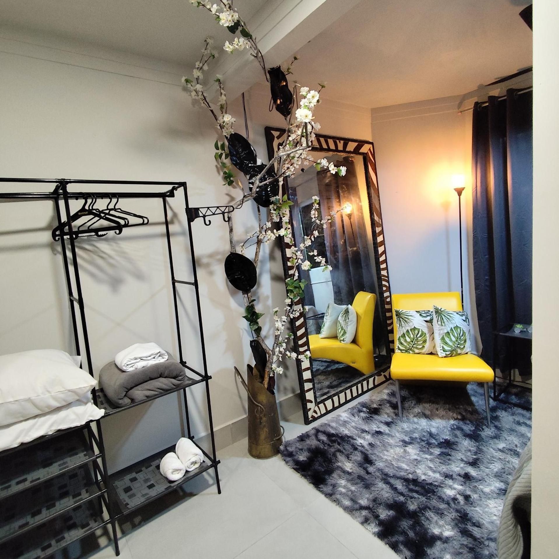 Deluxe Double Room with Shower