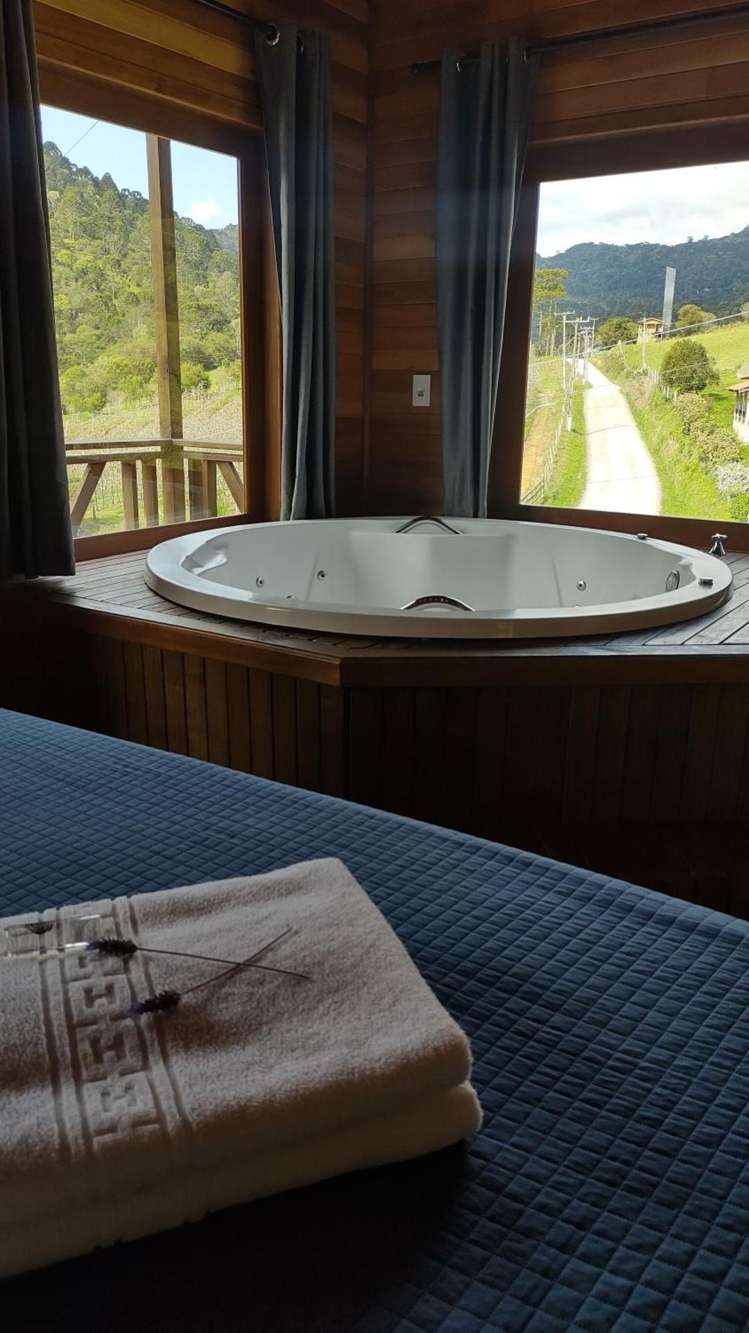 King Suite with Spa Bath