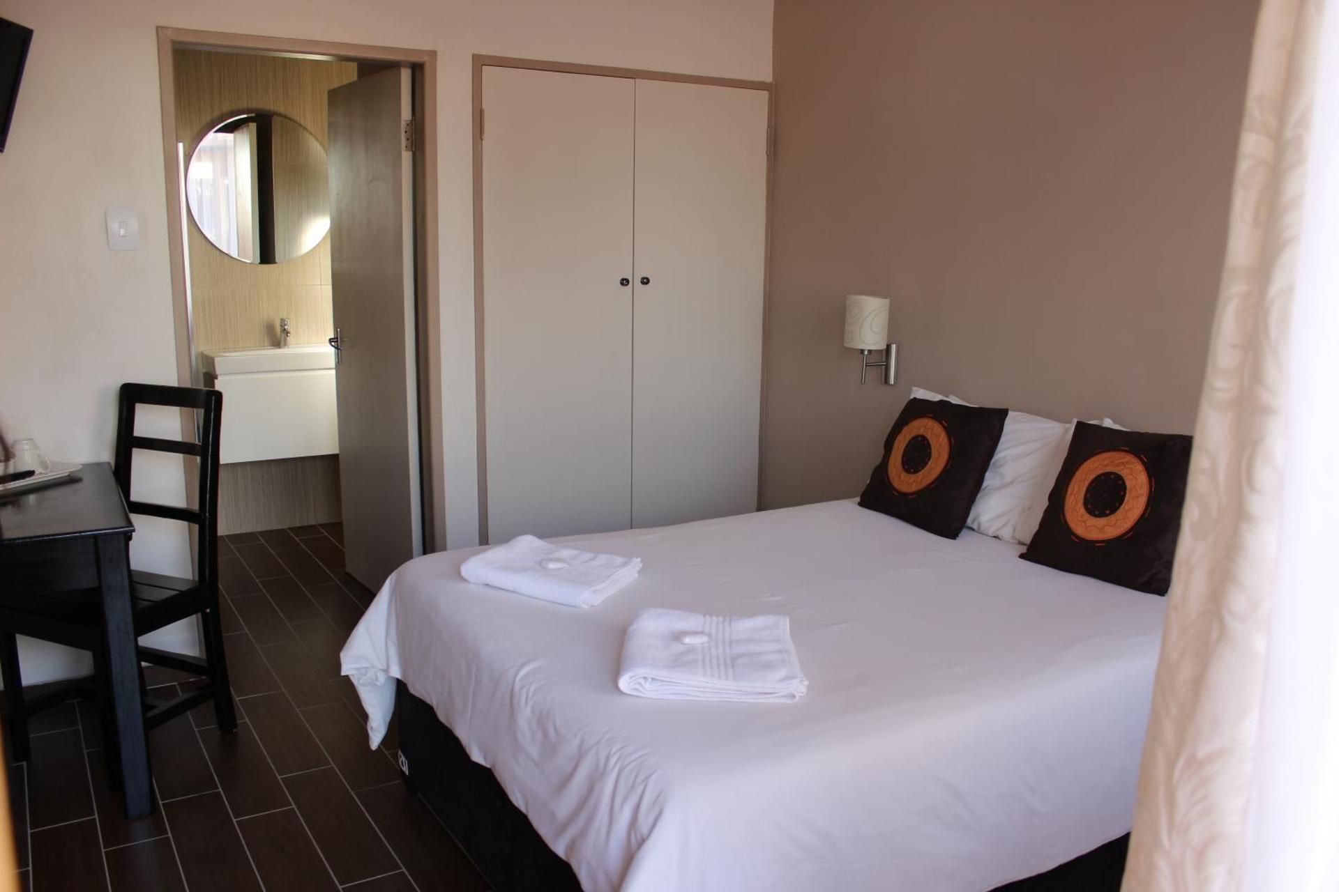 Deluxe Double Room with Bath