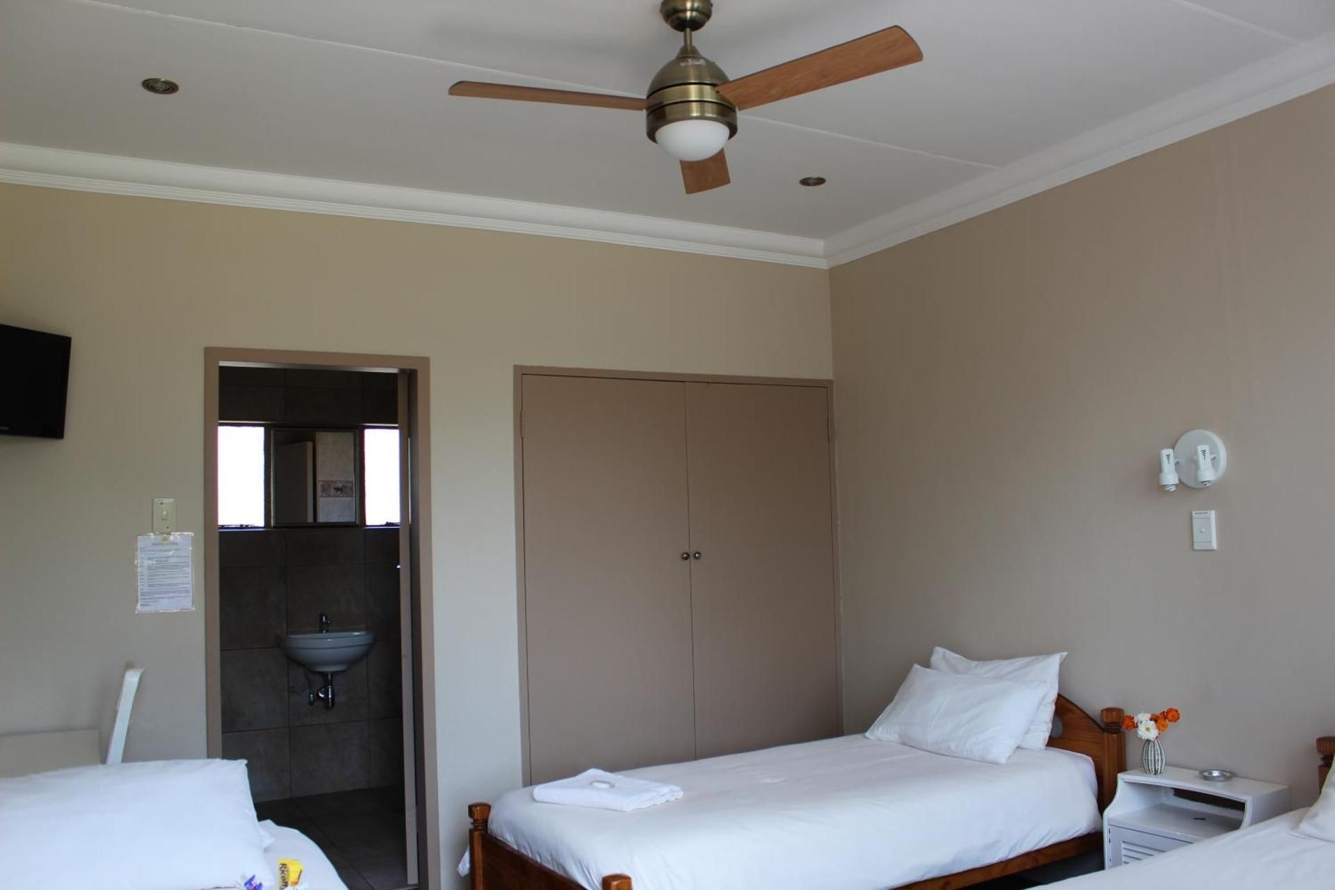 Triple Room with Shower