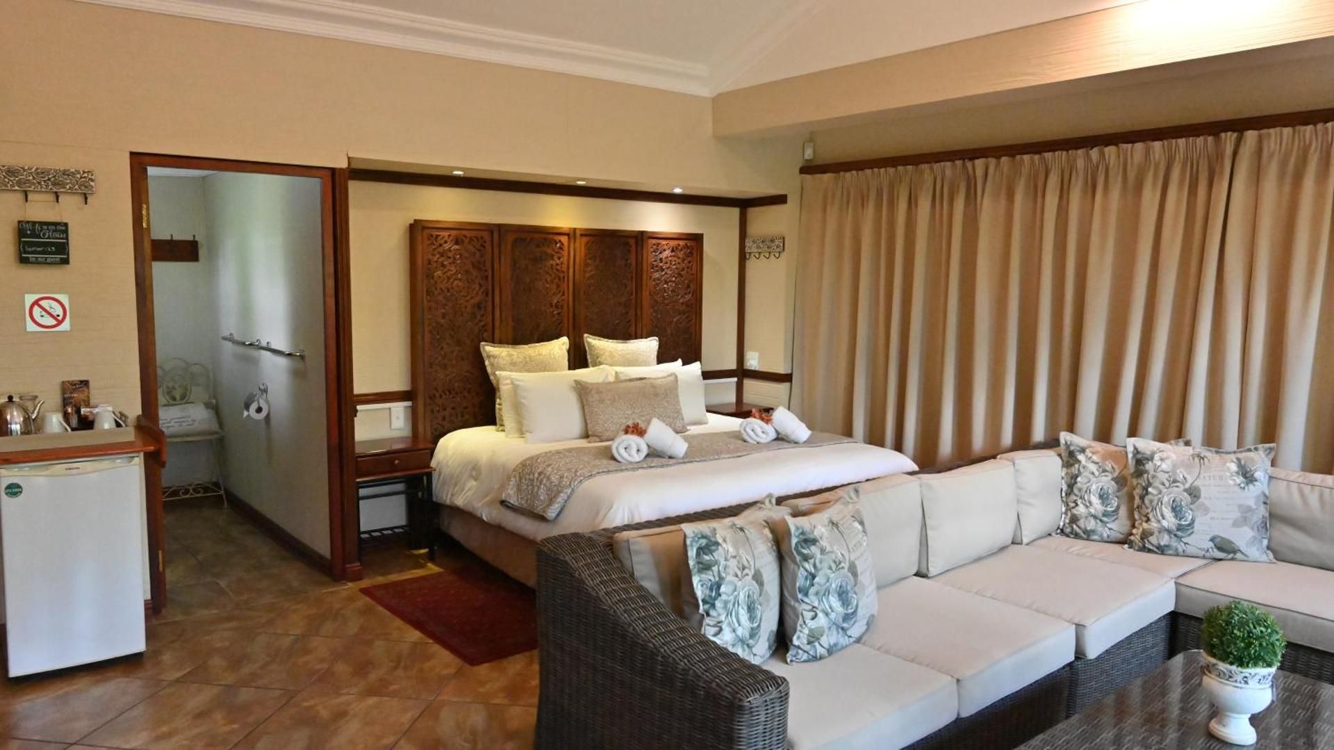Deluxe King Room