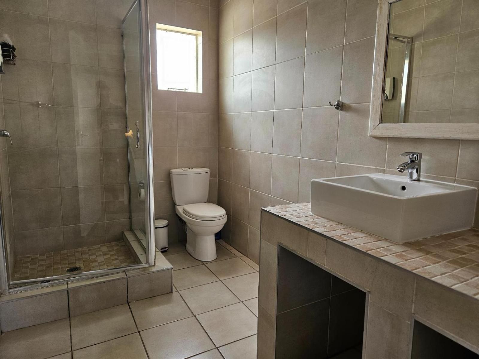 Large Double or Twin Room