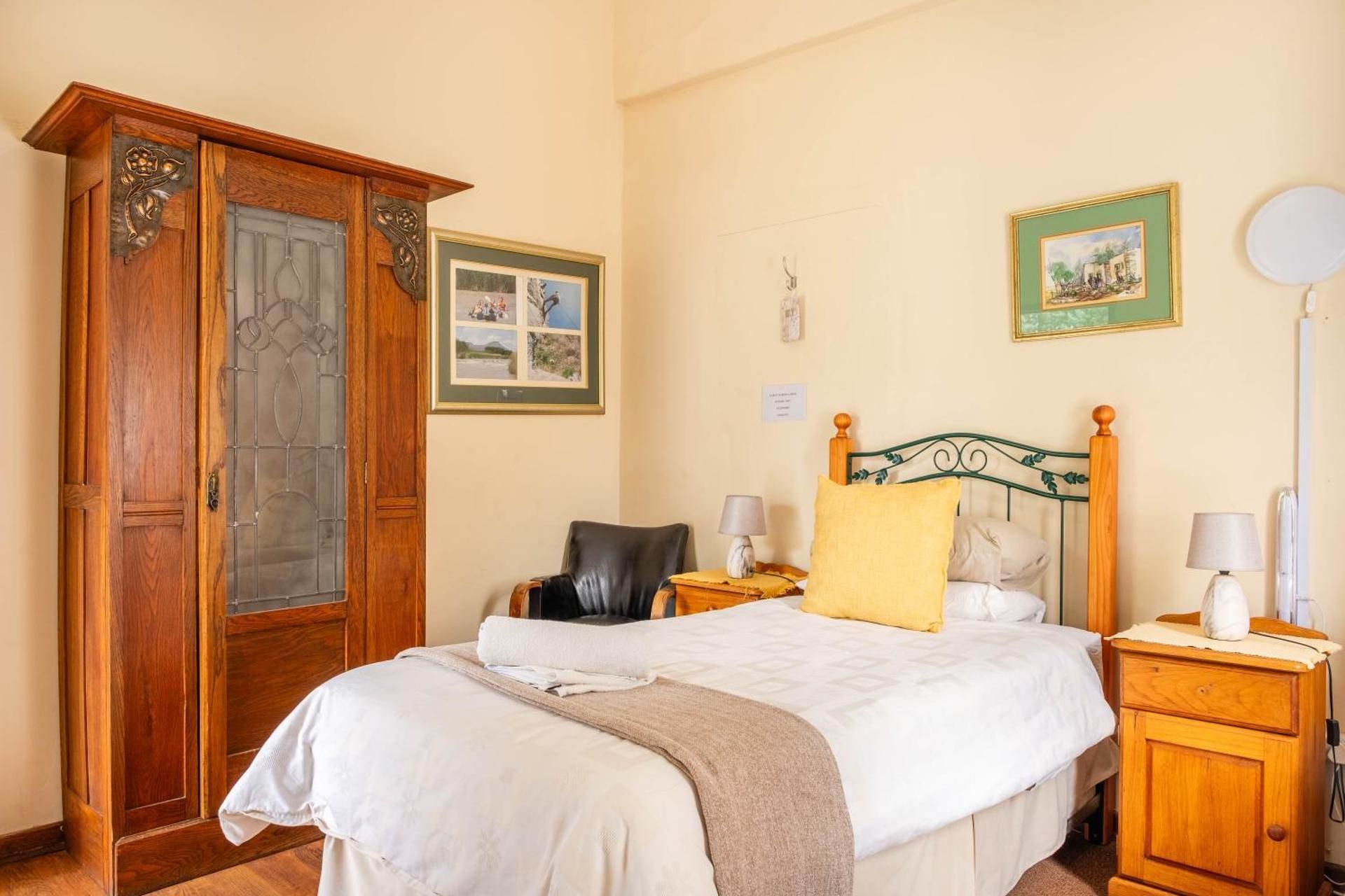 Small Twin Room