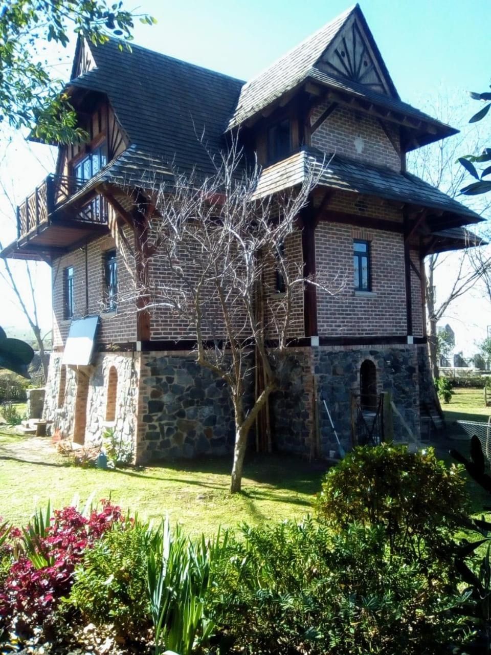 Fleur Bleue & The Timber Frame