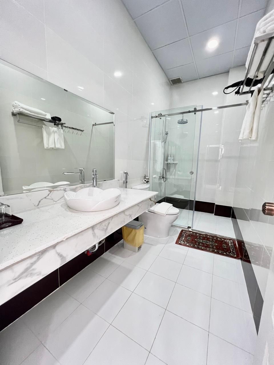 PARIS HOTEL CHAU DOC Suite Room 2