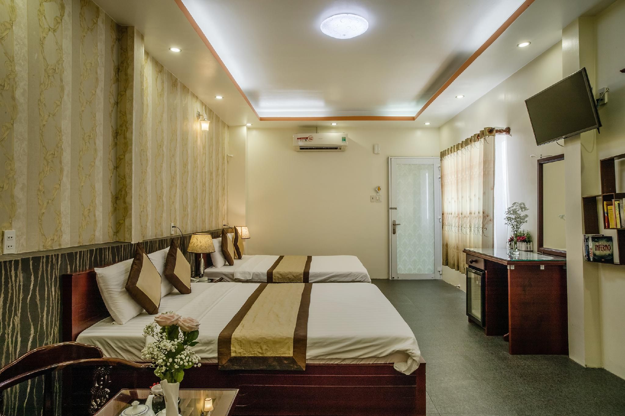 Dong Bao Hotel An Giang Quadruple Room - Non-Smoking