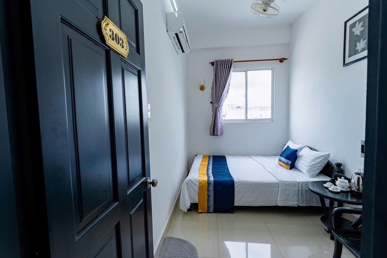 Standard with 1 Double Bed