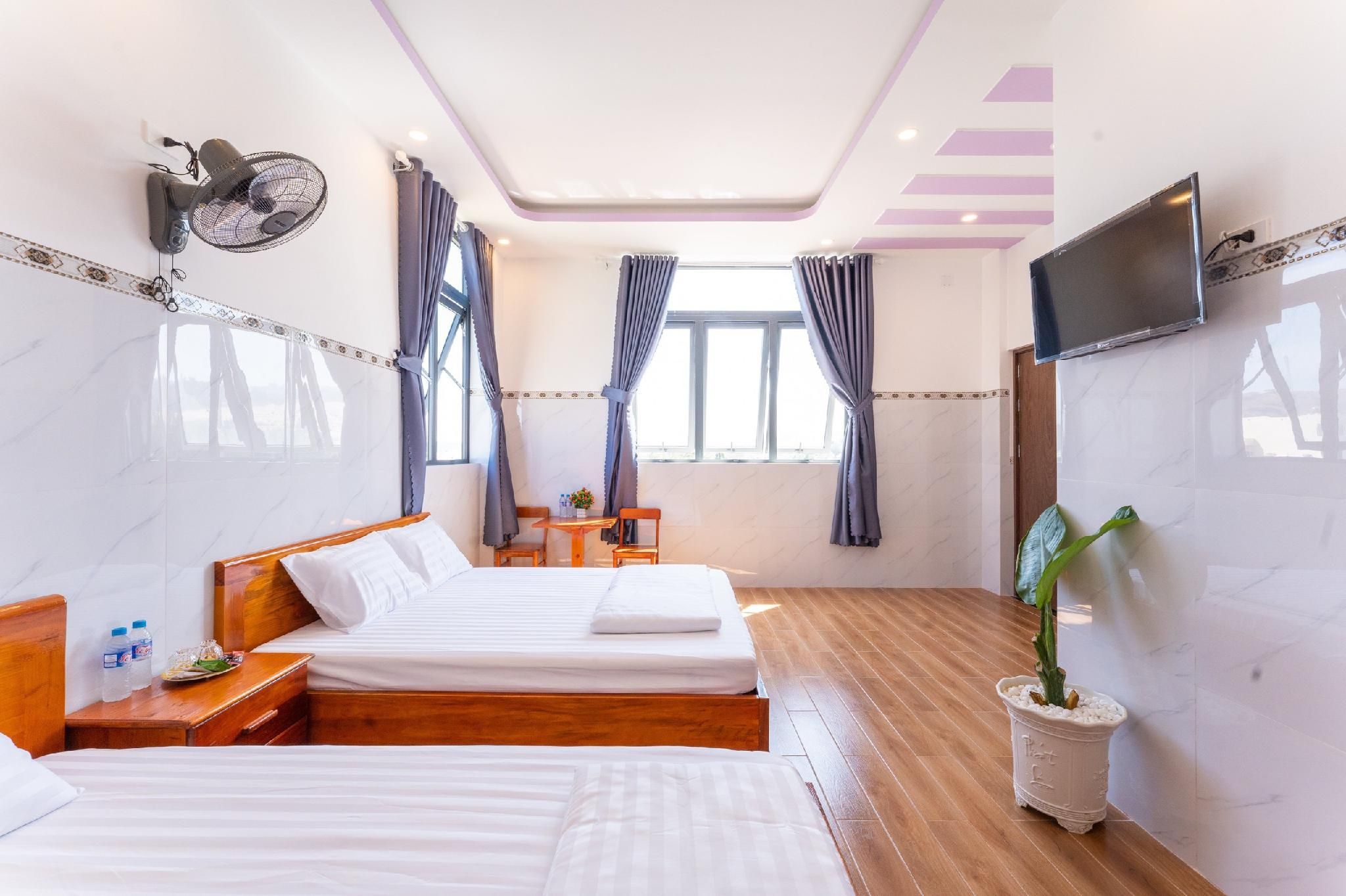 Premium Valley View Room