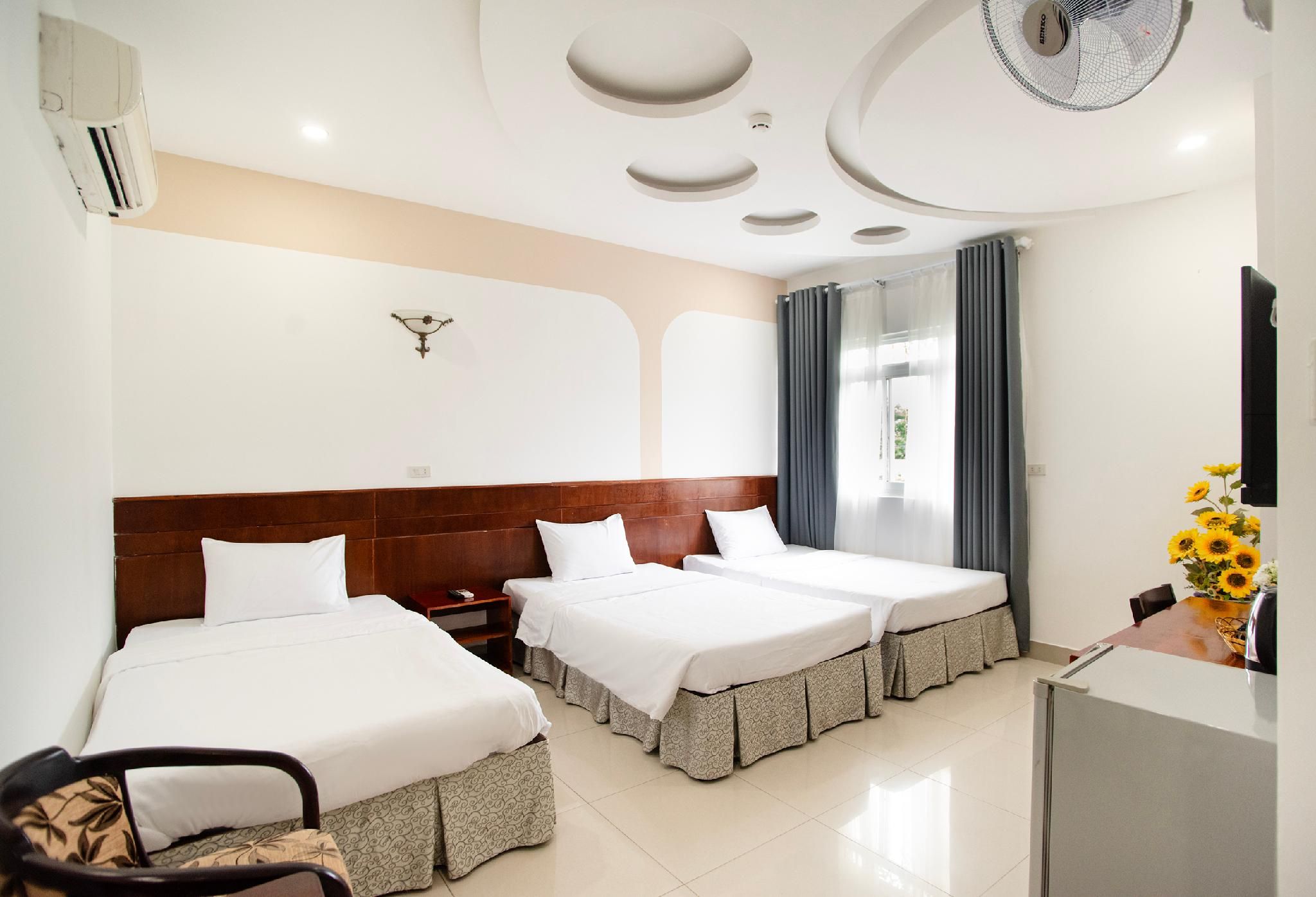 Triple Room