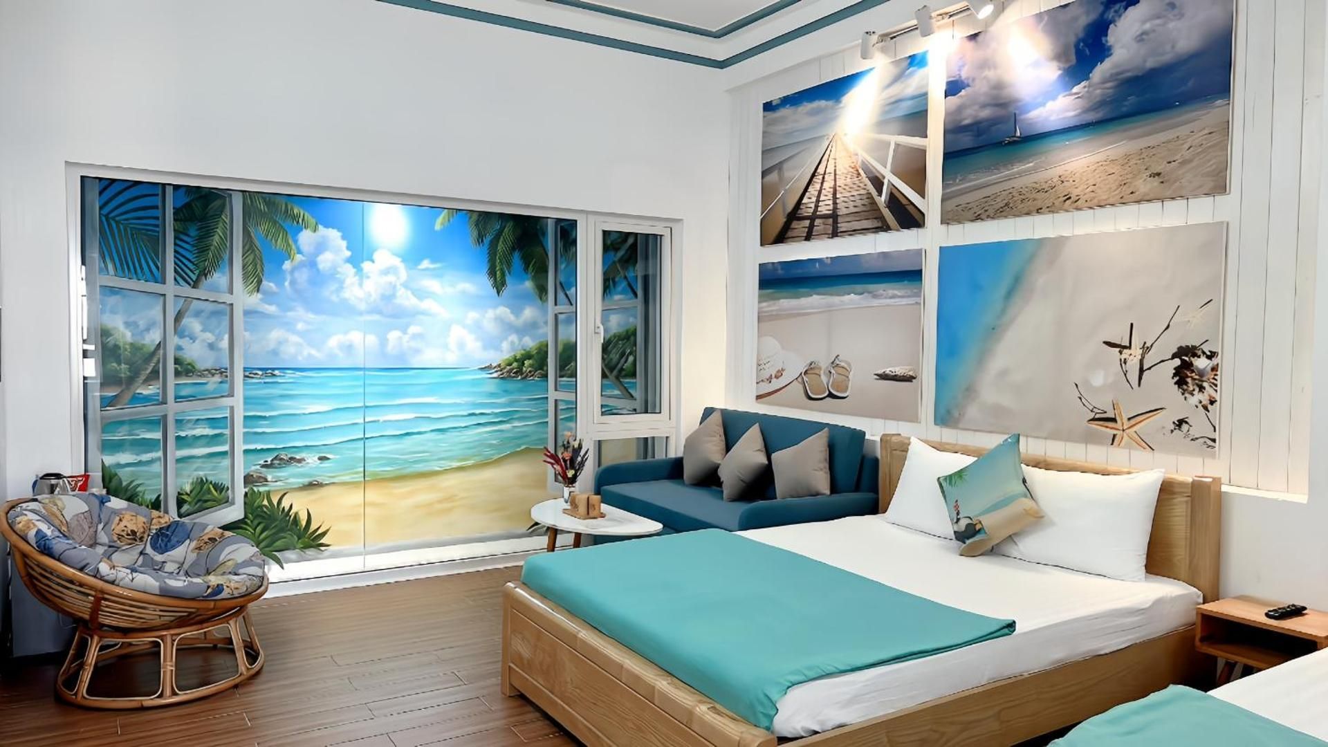 Deluxe Family Room
