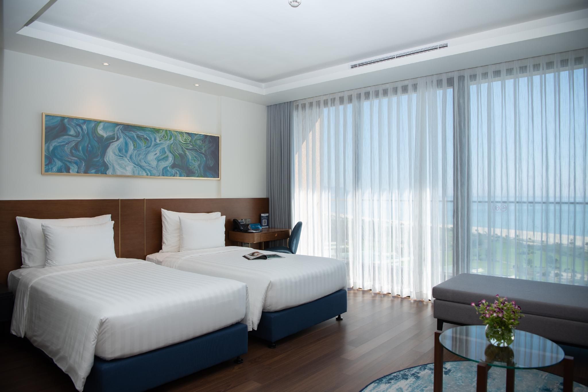 Deluxe Twin Ocean View