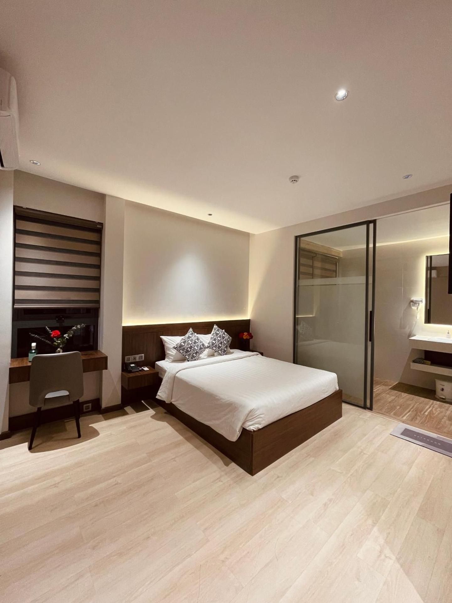 Triple Room with Bath