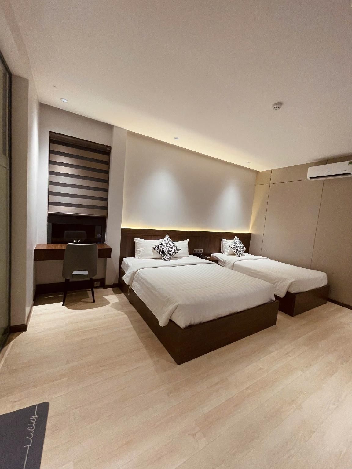 Deluxe Quad Room