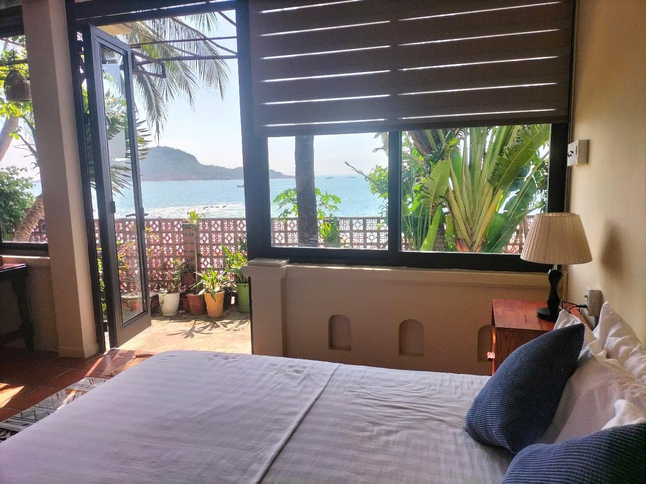 Triple Room with View