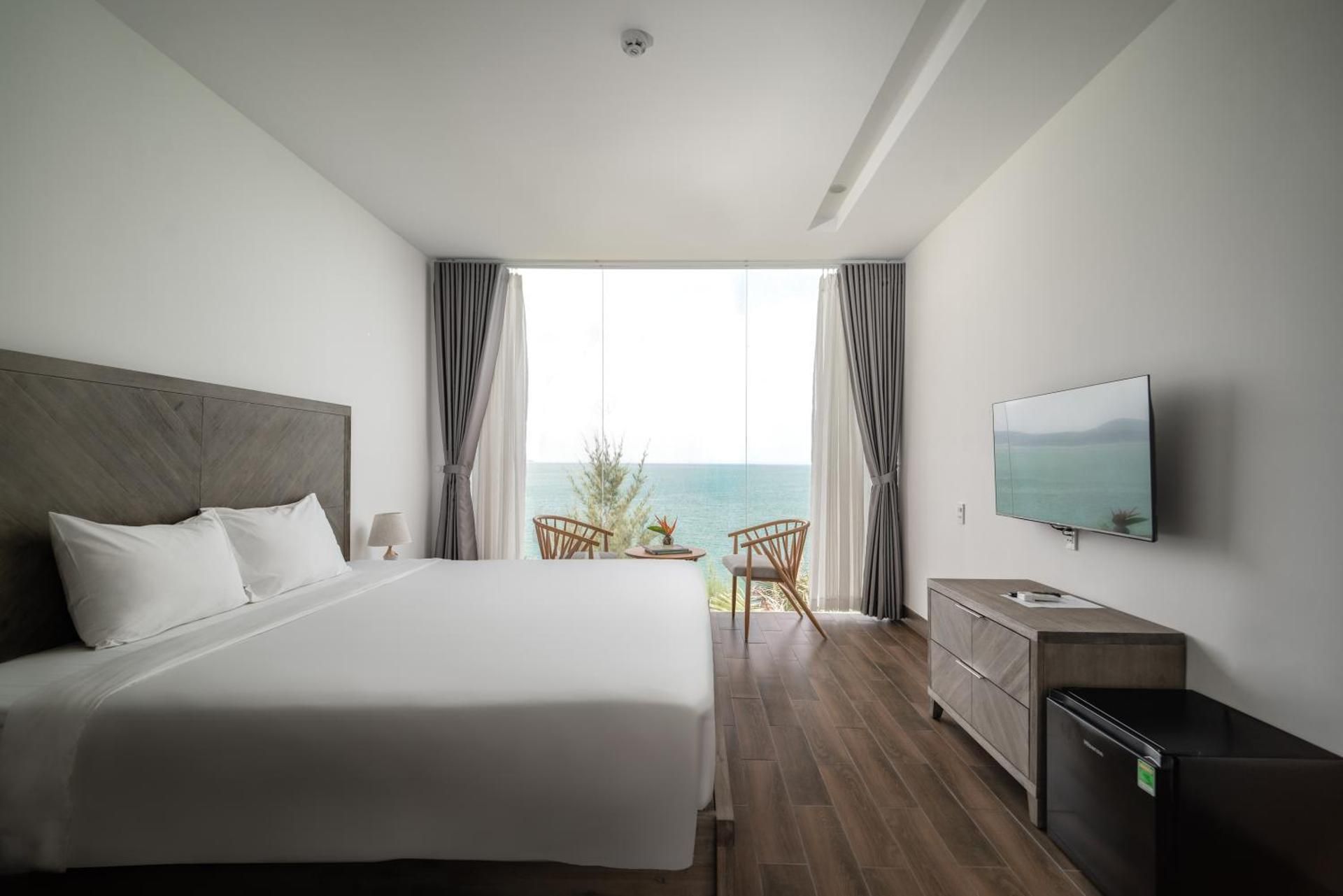 Deluxe Double Room with Sea View