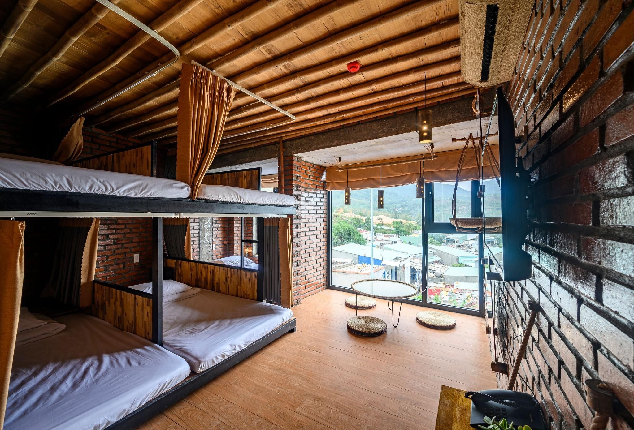 Dormitory Room (Beds)