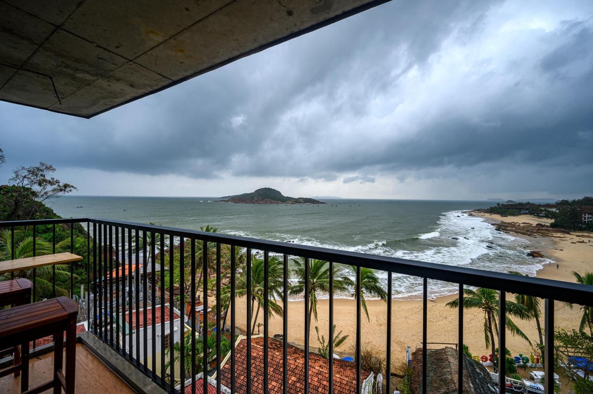 Quadruple Room with Balcony