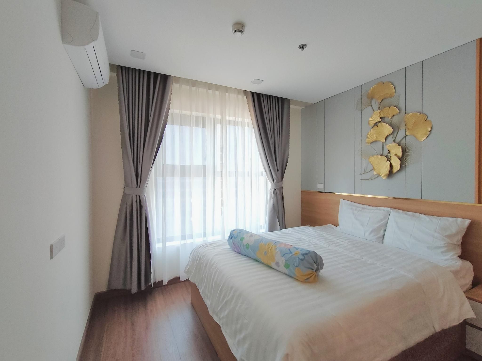 2 Bedroom Apartment, Balcony