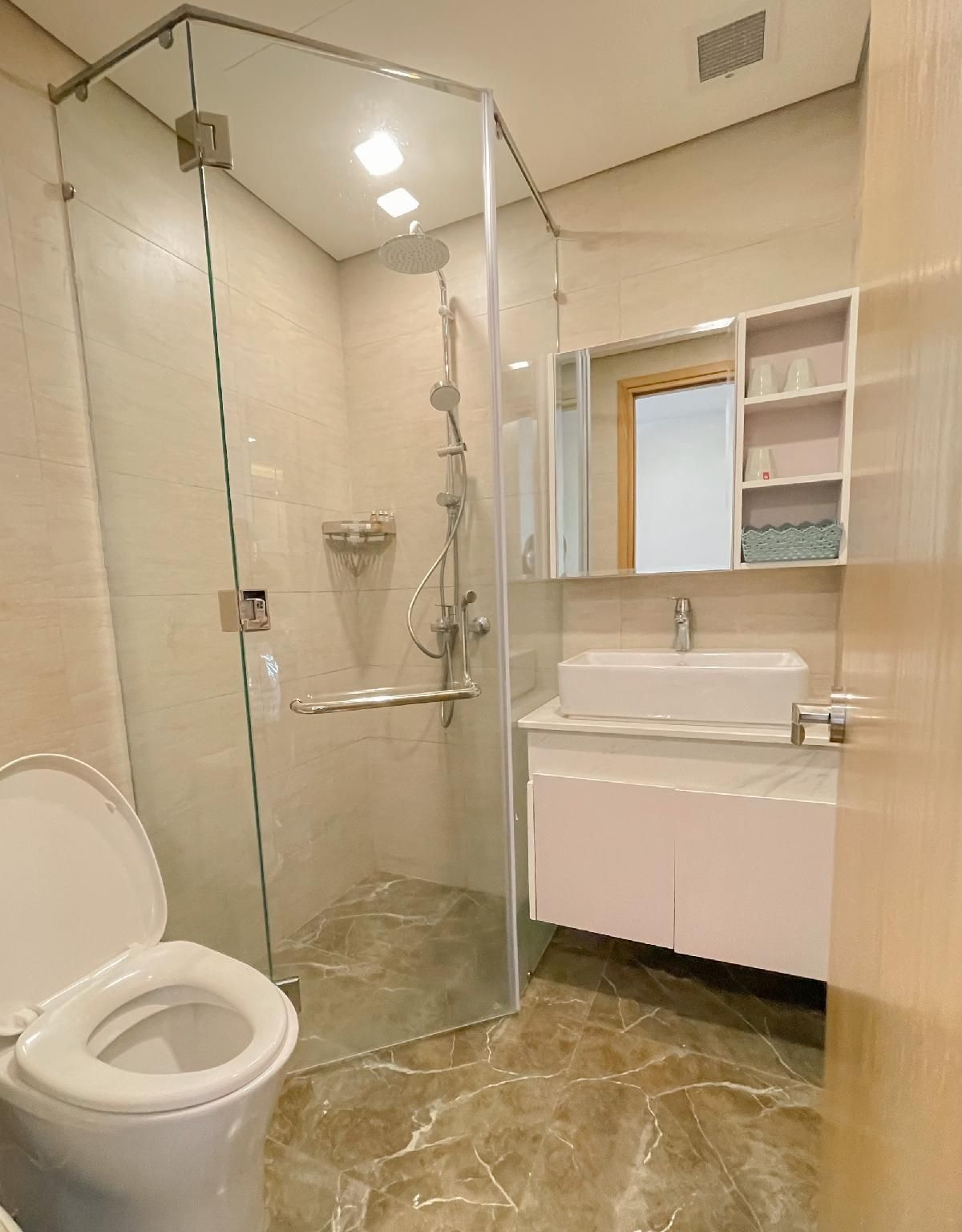 2 Bedroom Apartment, Balcony