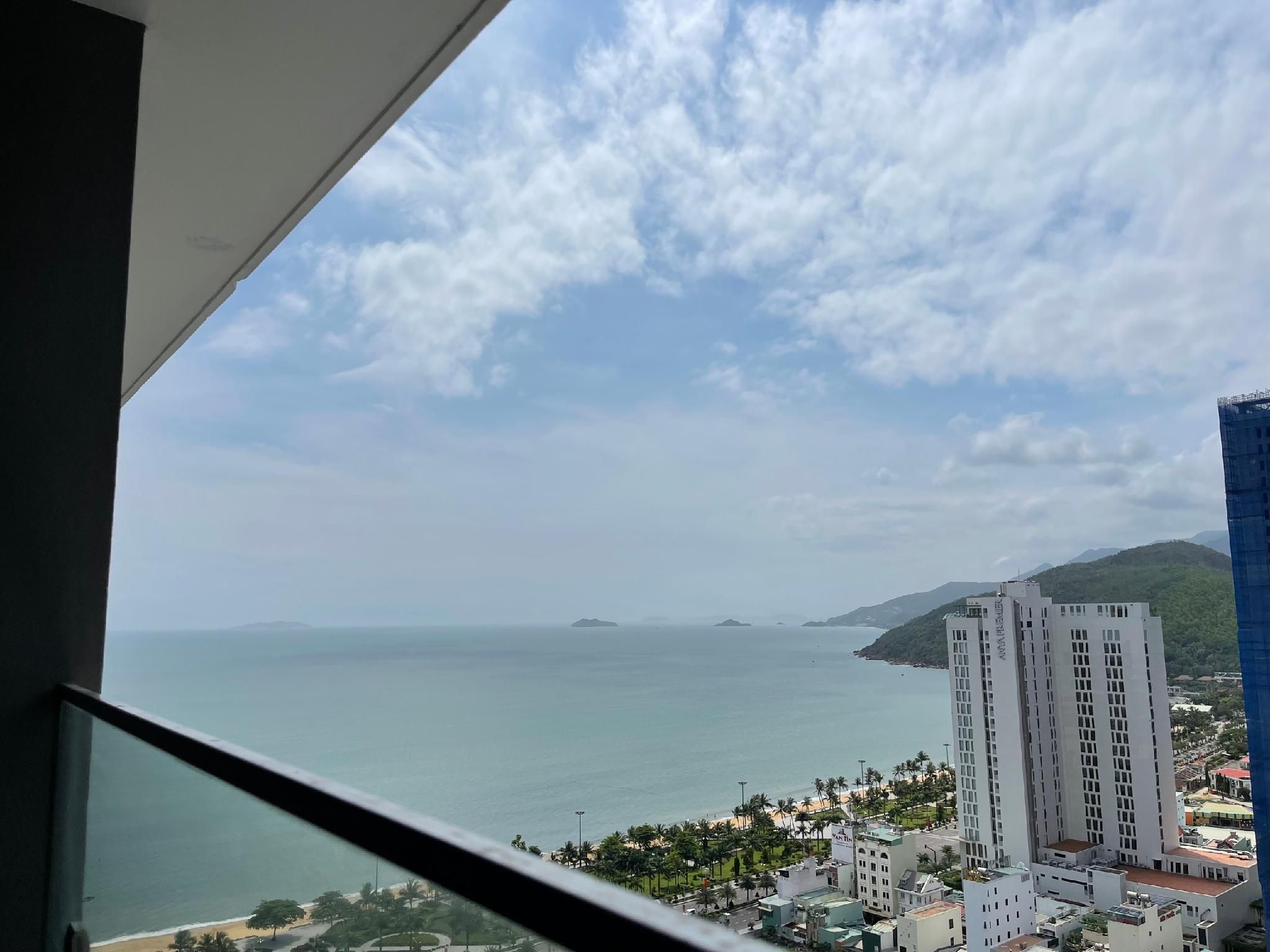 Sea View Family Apartment