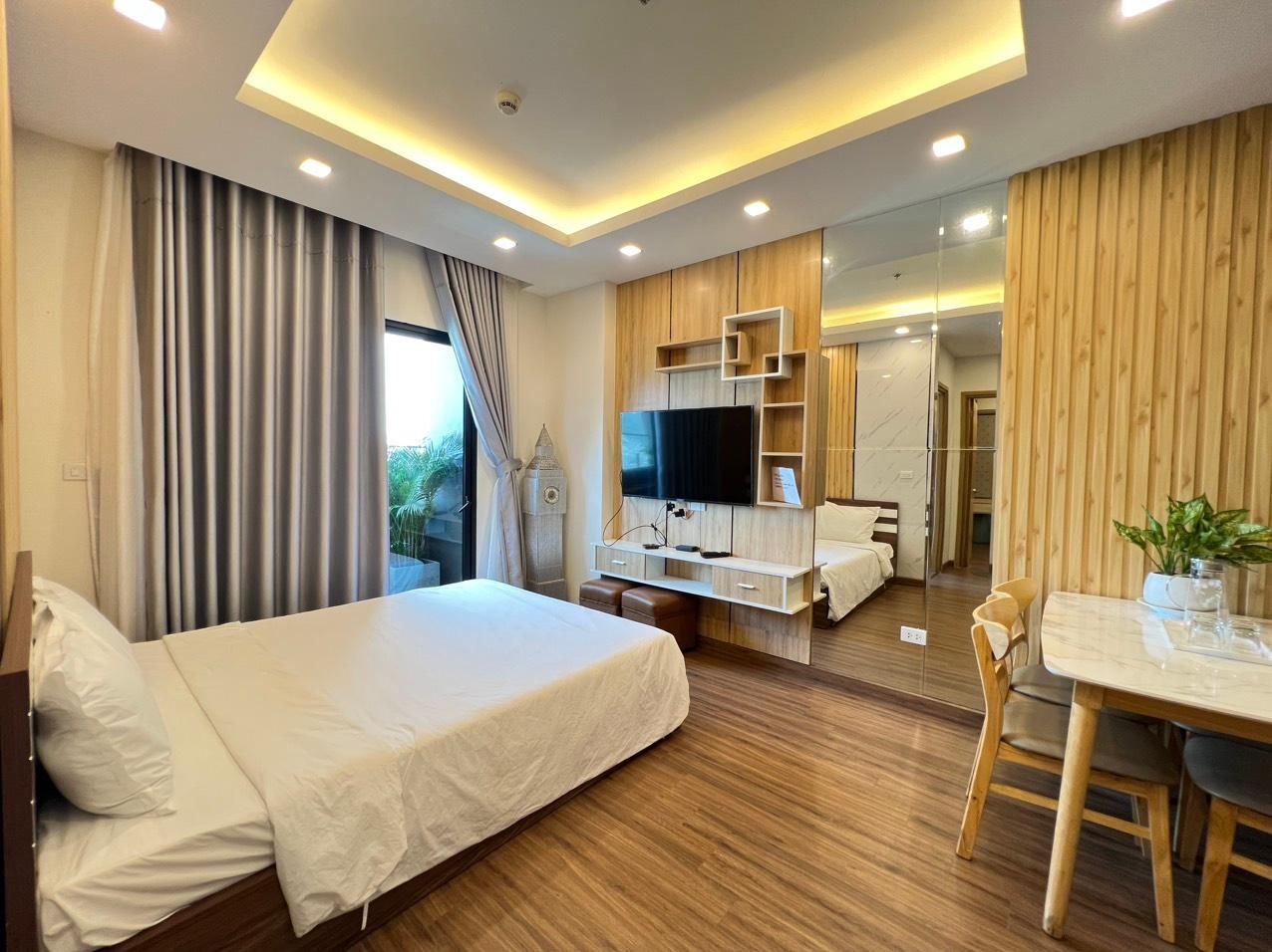 Two-Bedroom Ocean View Apartment